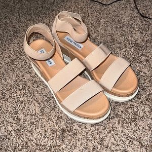 Steve Madden Belladonna wedges